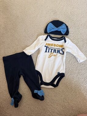 Tennessee Titans Girl White & Navy Bodysuit Set with Light Blue Accents